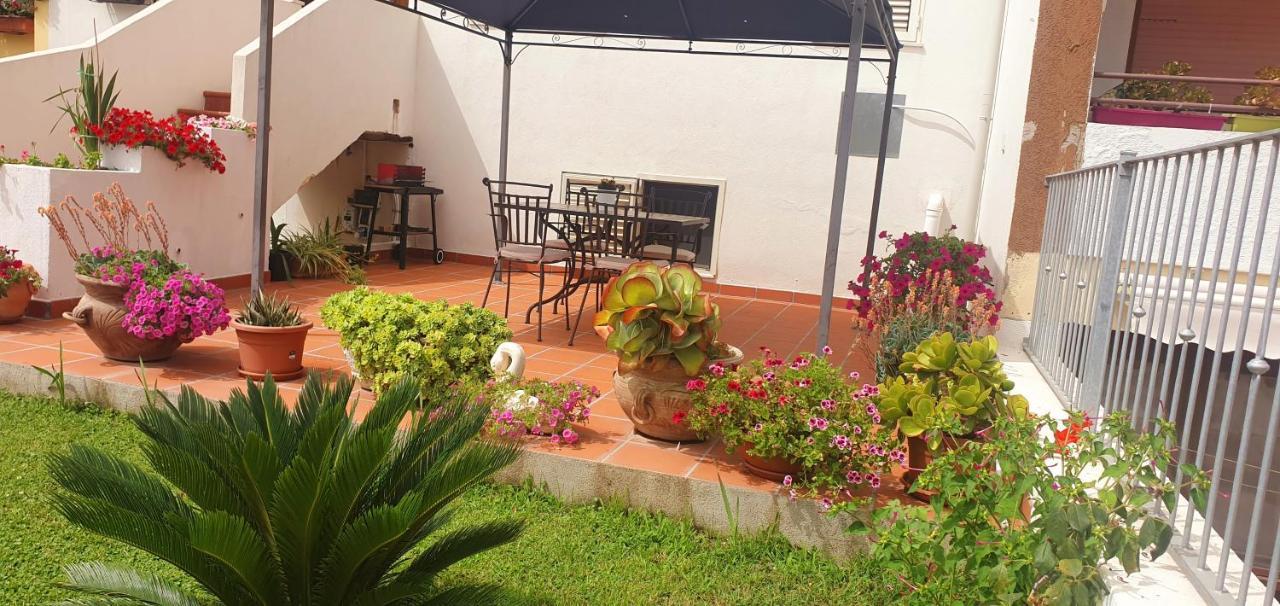 Appartamento Porto Frailis Tortolì Extérieur photo